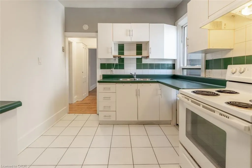 270 Main Street W, #2