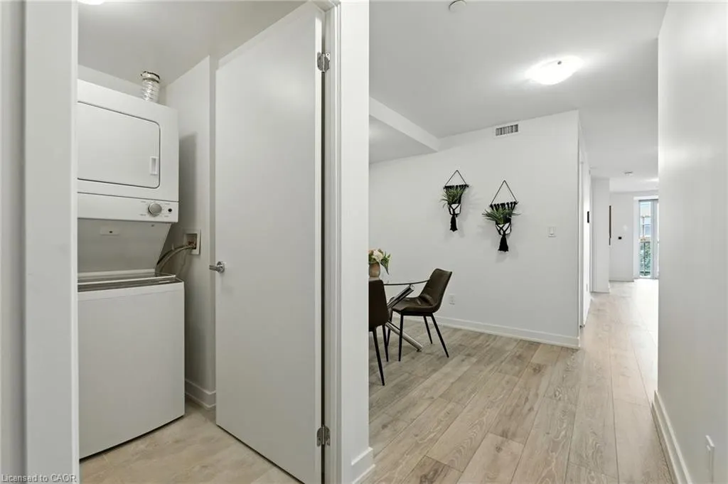 3210 Dakota Common, #A220