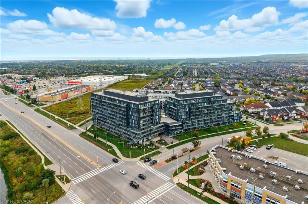 3210 Dakota Common, #A220