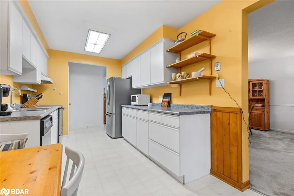 4265 Thom Gardens