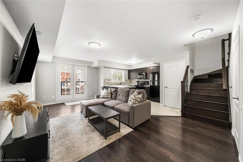 2551 Sixth Line, #3
