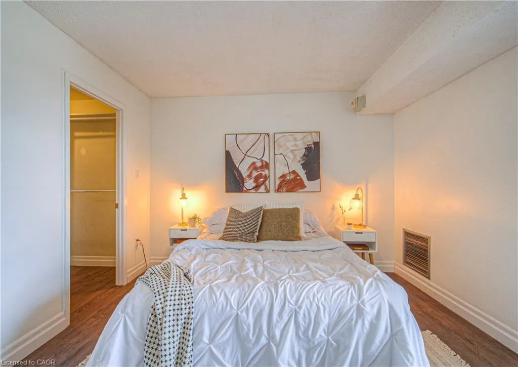 1225 North Shore Boulevard E, #503
