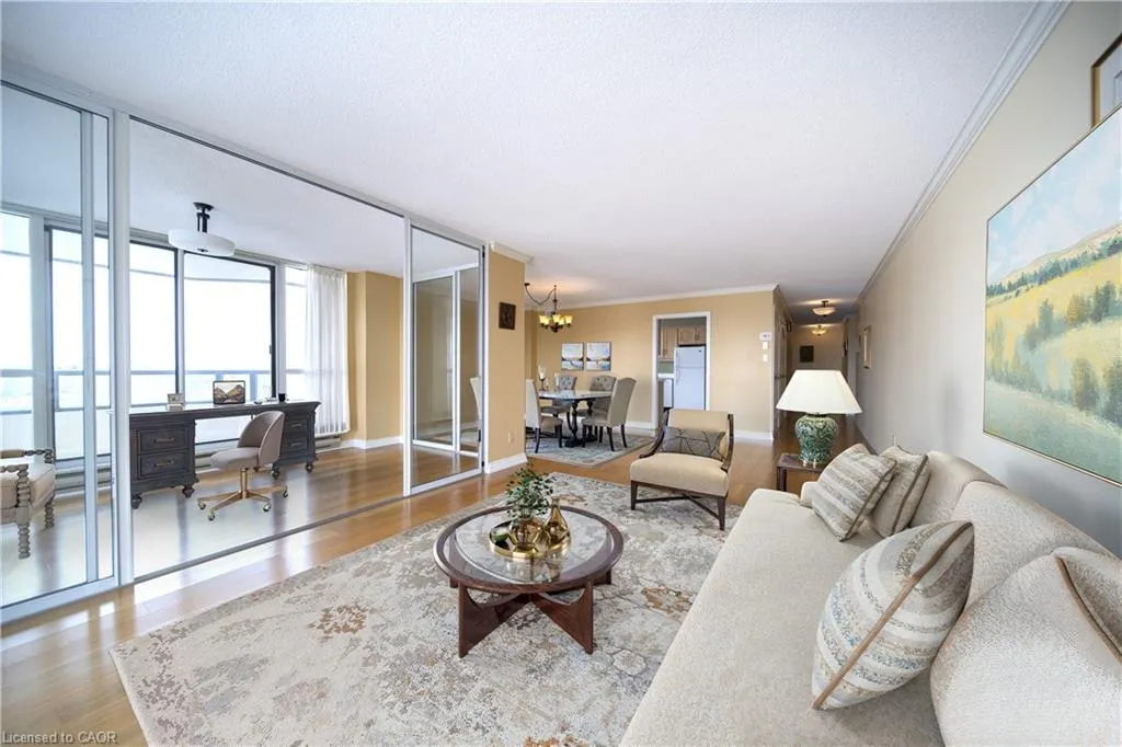 2 Lancaster Street E, #504