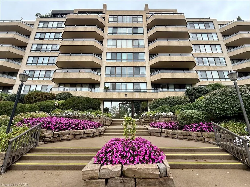 2 Lancaster Street E, #504