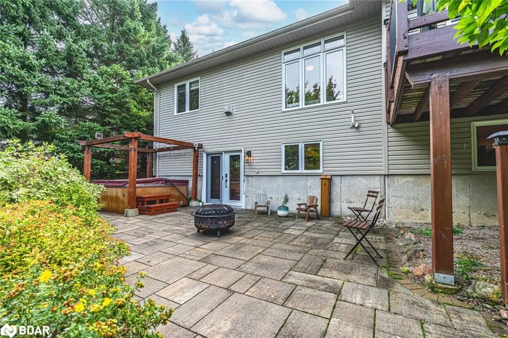 102 Highland Drive