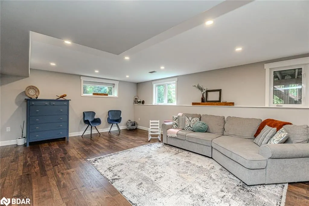 102 Highland Drive