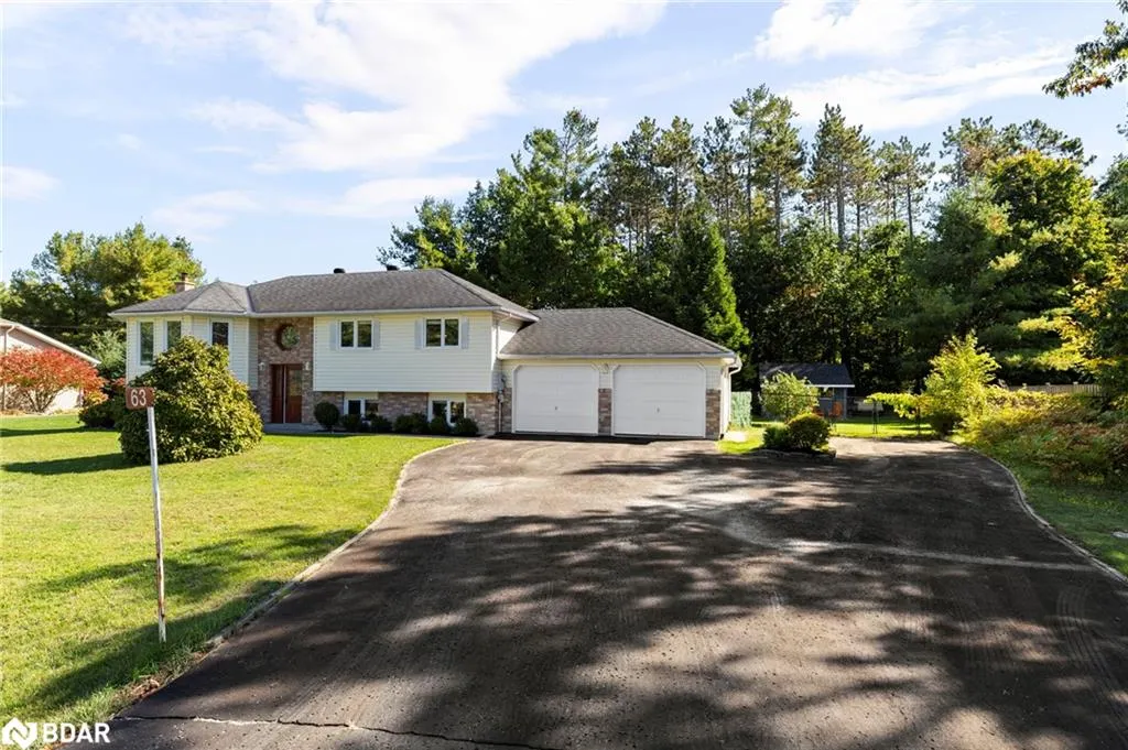 63 Bailey Crescent