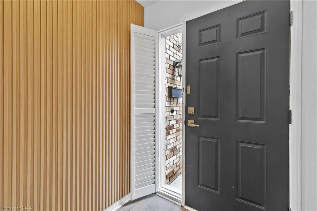 2015 Cleaver Avenue, #5