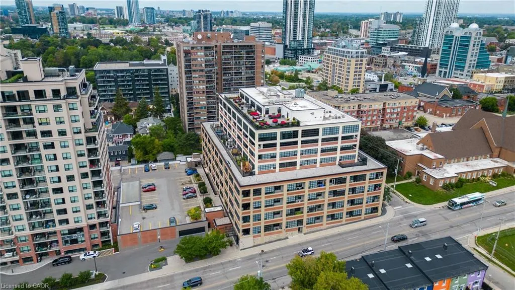 112 Benton Street, #410