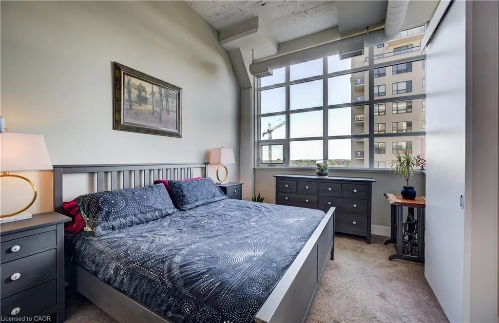112 Benton Street, #410