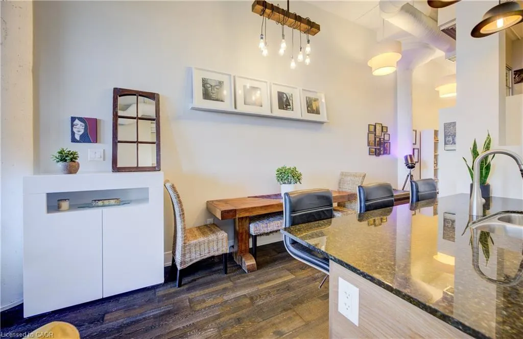 112 Benton Street, #410