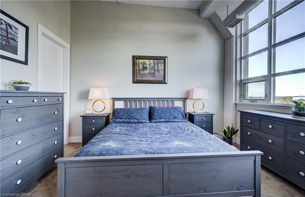 112 Benton Street, #410