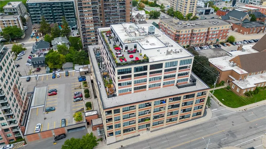 112 Benton Street, #410