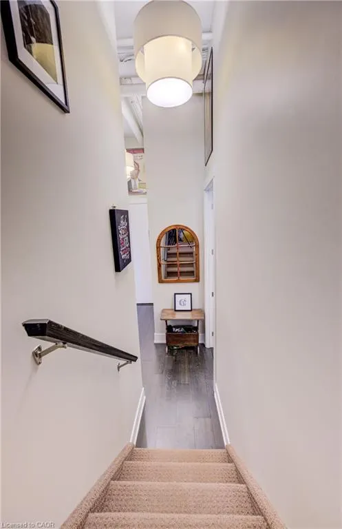 112 Benton Street, #410