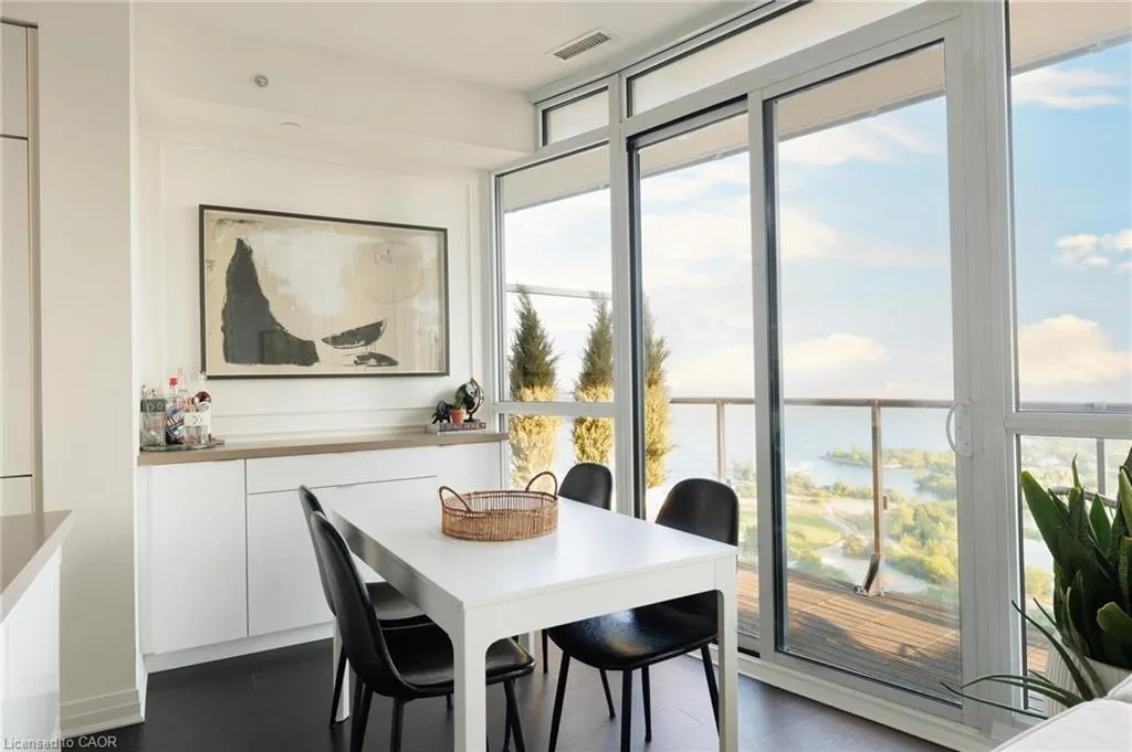59 Annie Craig Drive, #3005