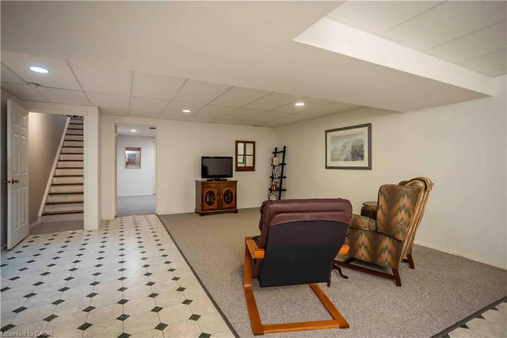 360 Erbsville Road, #44