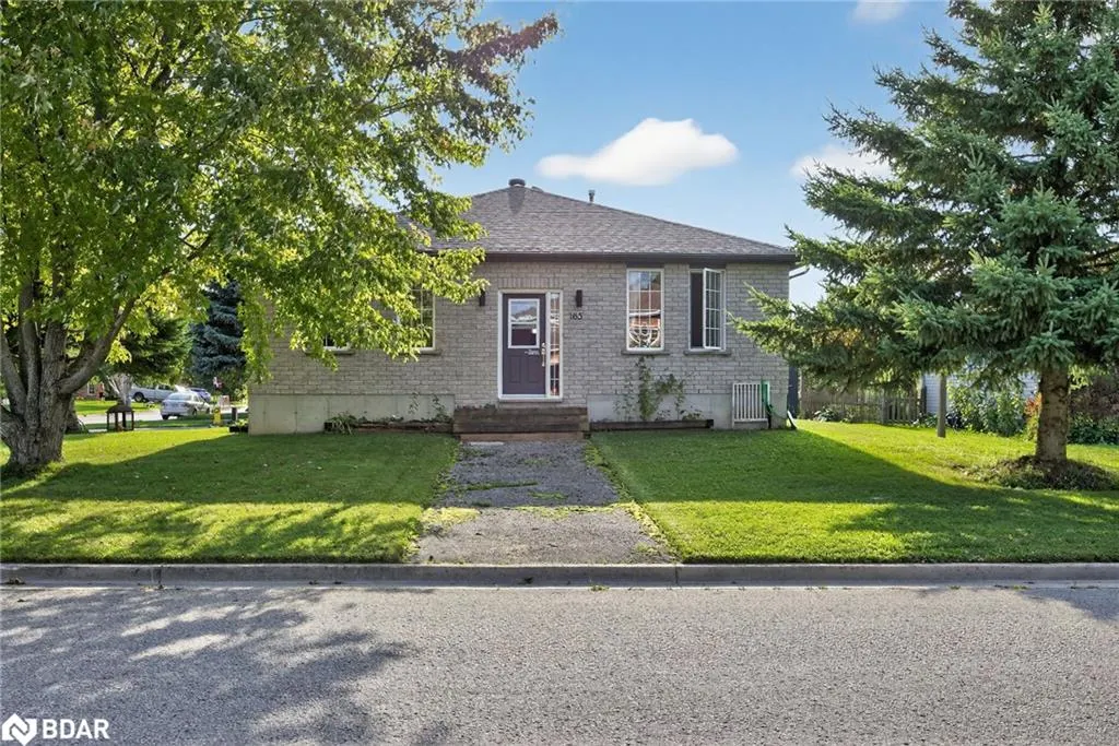 165 Ritchie Crescent