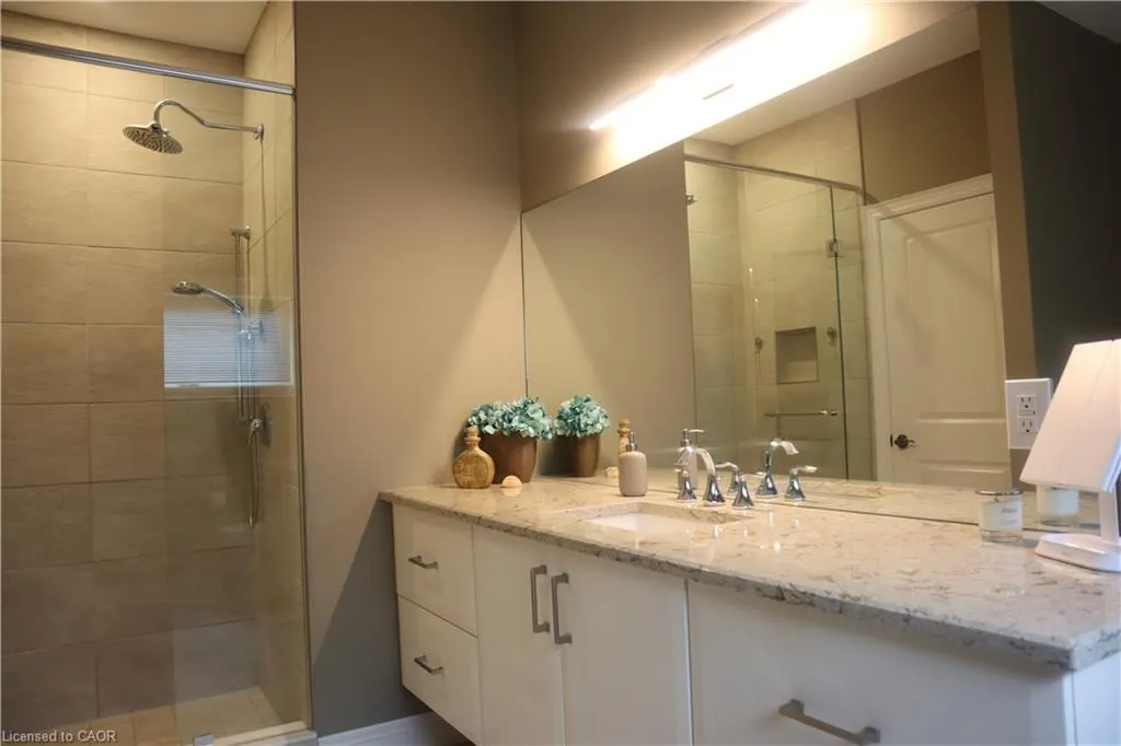 3507 Trillium Crescent