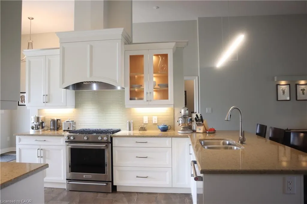 3507 Trillium Crescent