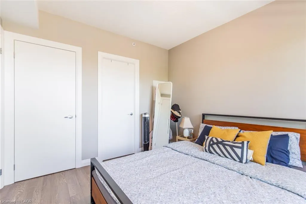 63 Arthur Street S, #315