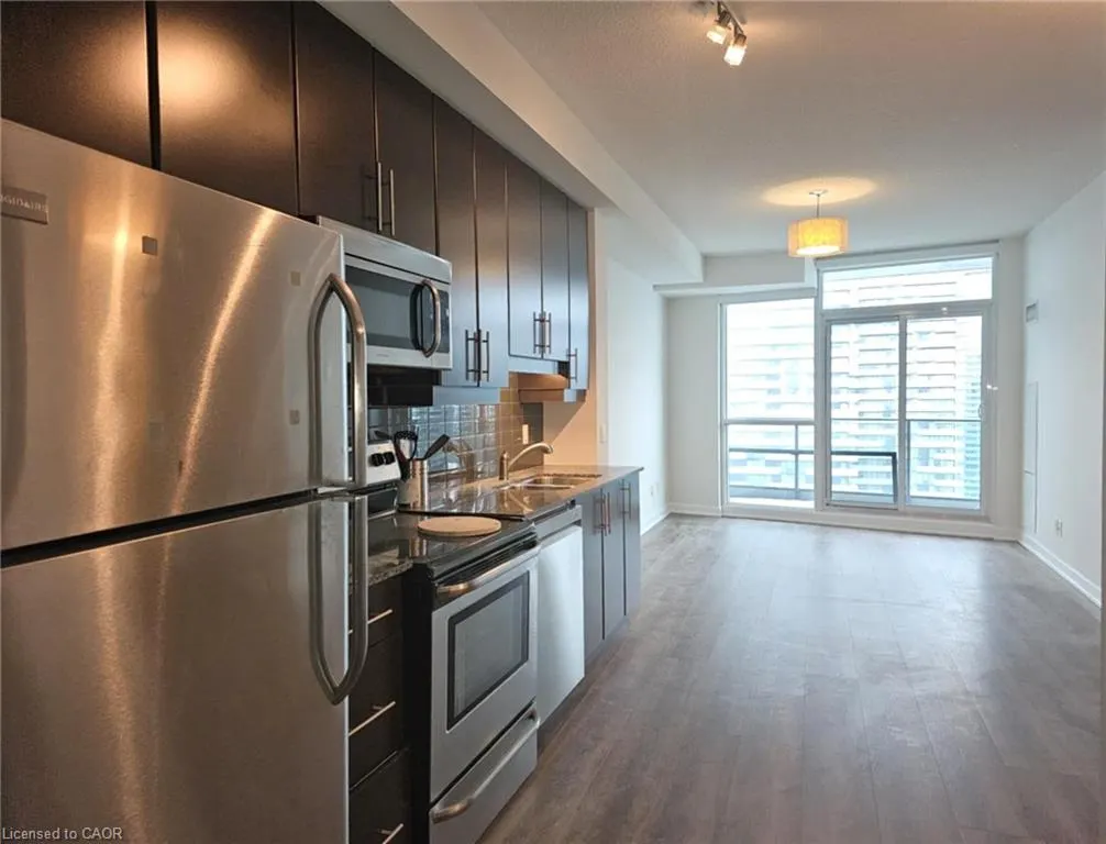 33 Bay Street, #4602
