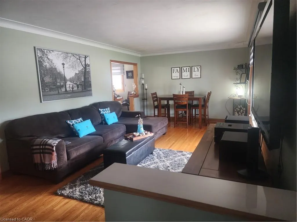 130 Balmoral Drive