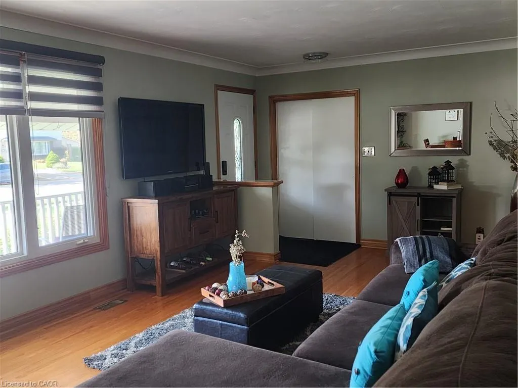 130 Balmoral Drive