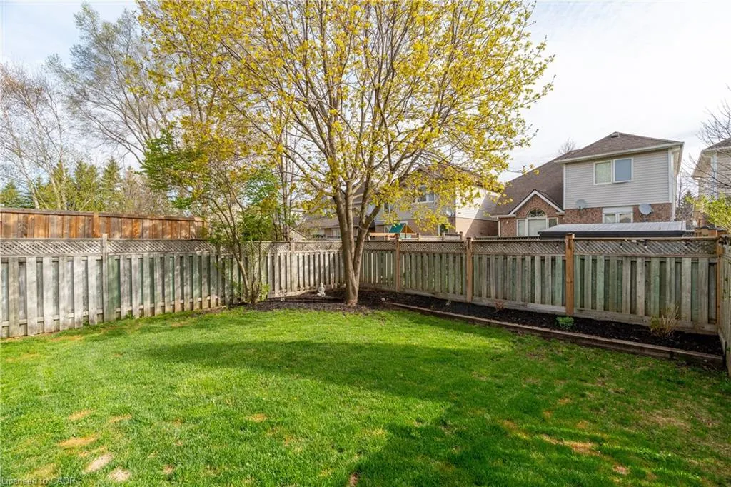 9 Gaw Crescent