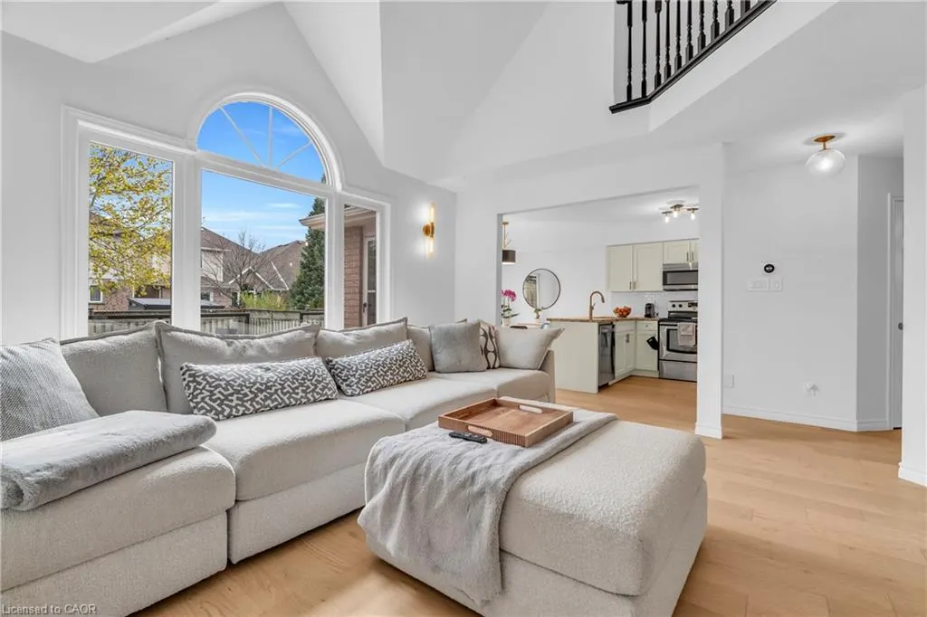 9 Gaw Crescent