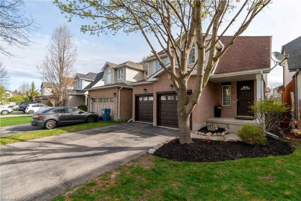 9 Gaw Crescent