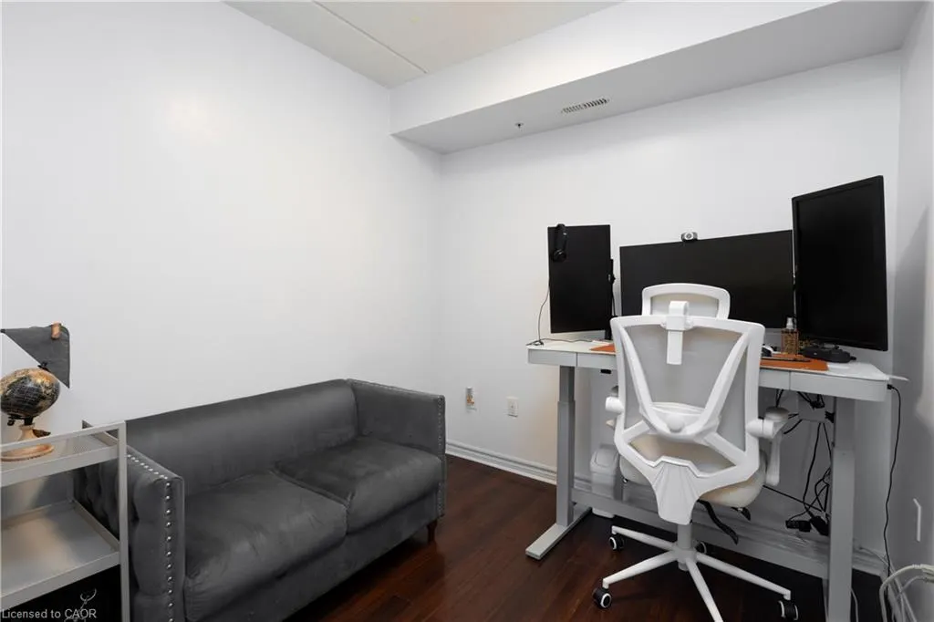 1350 Main Street, #208