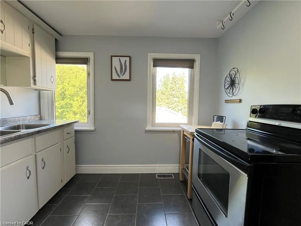 54 Kehl Street, #Upper