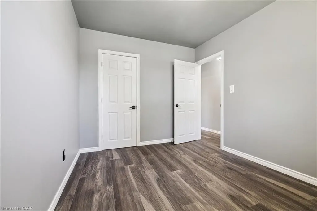 15 Purdy Crescent
