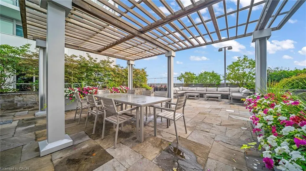 55 Speers Road, #1008