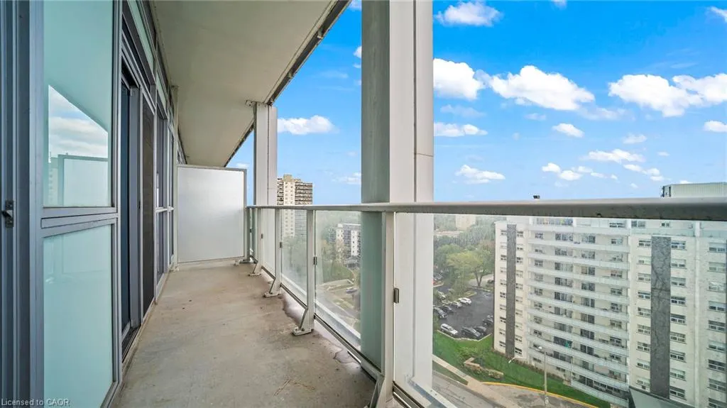 55 Speers Road, #1008