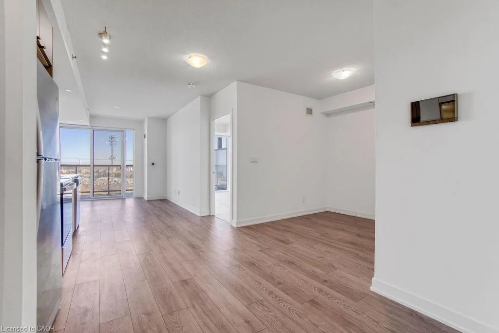 3200 Dakota Common, #B906
