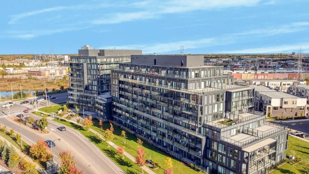 3200 Dakota Common, #B906