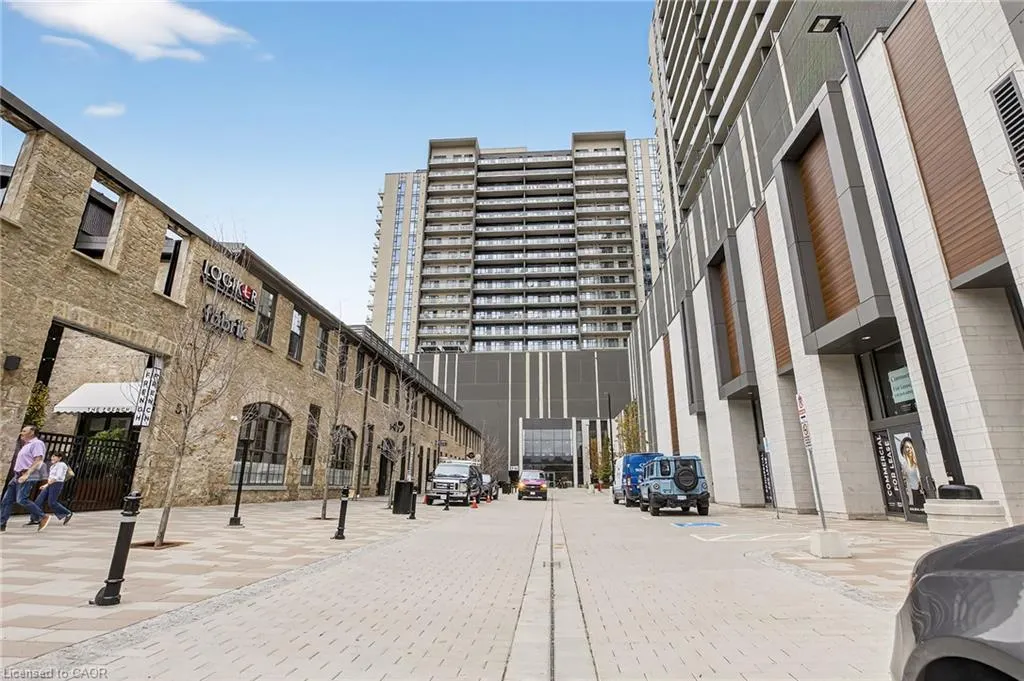 15 Glebe Street, #1313