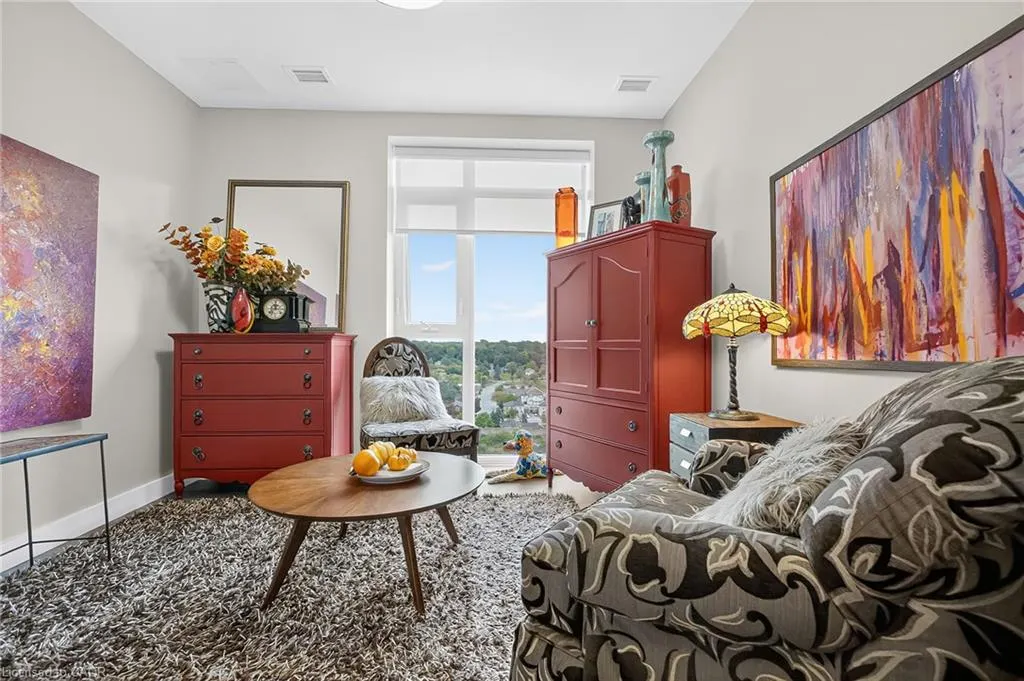 15 Glebe Street, #1313