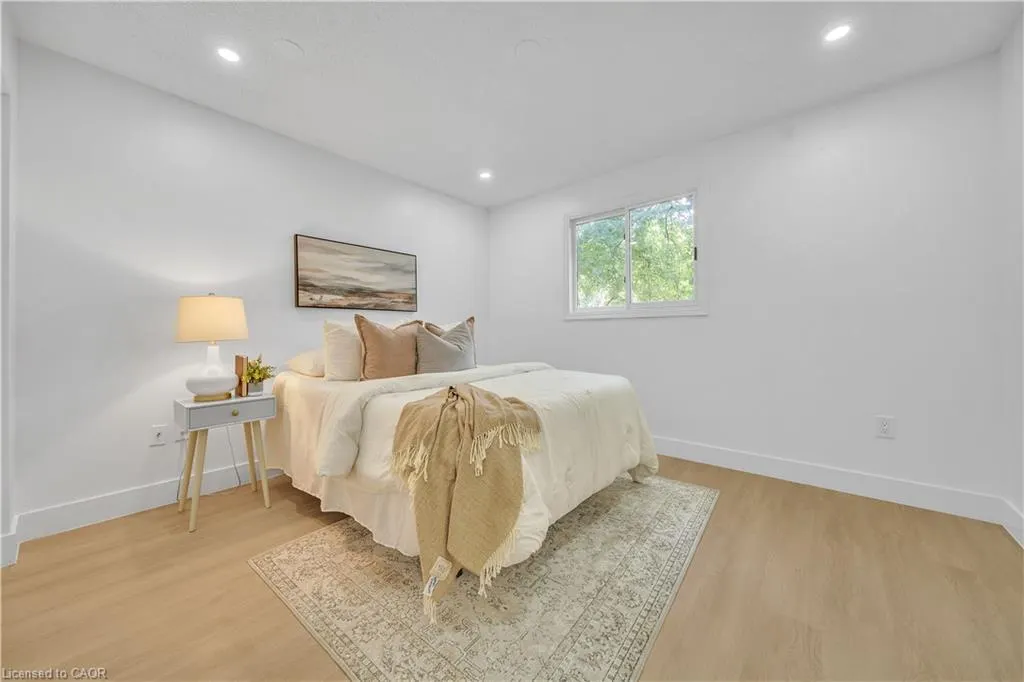 46 Bonaparte Lane