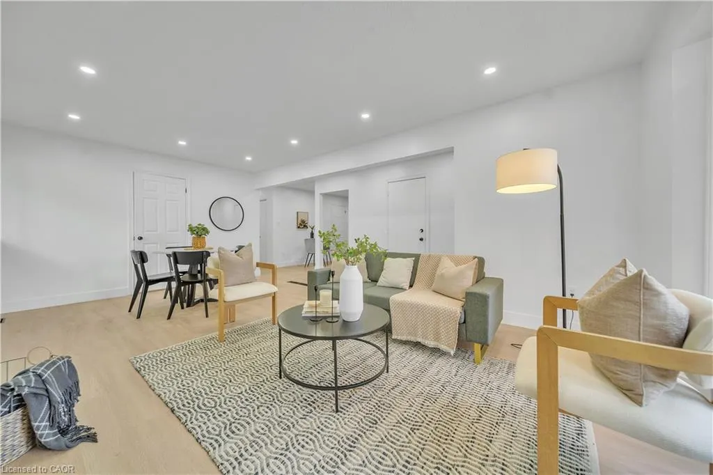 46 Bonaparte Lane