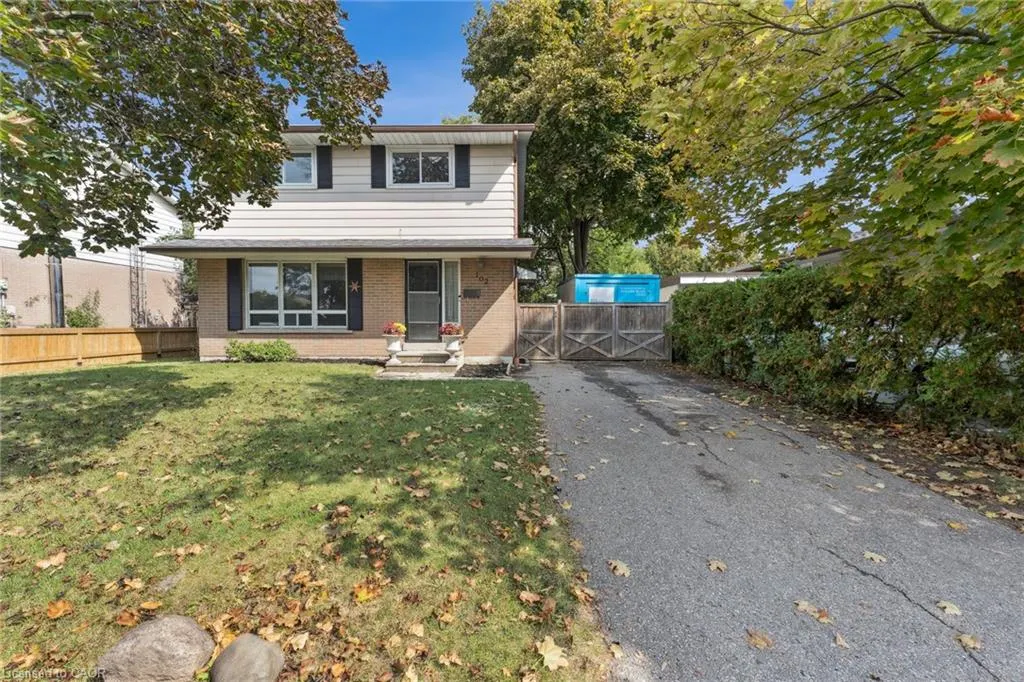 102 Rutherford Road N
