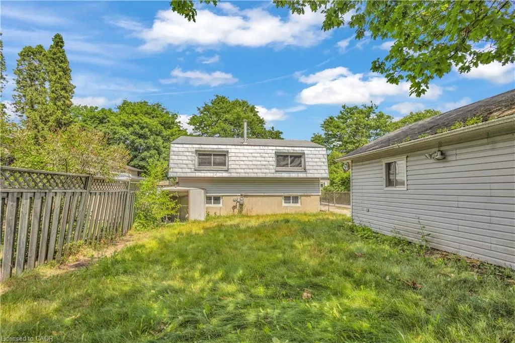 87 Christopher Drive
