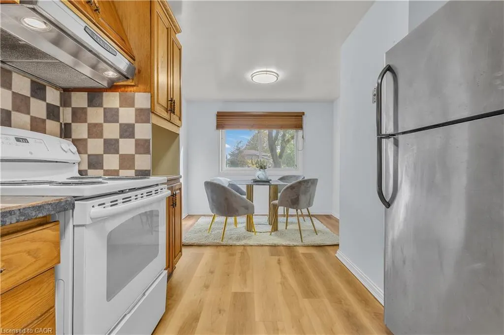 87 Christopher Drive