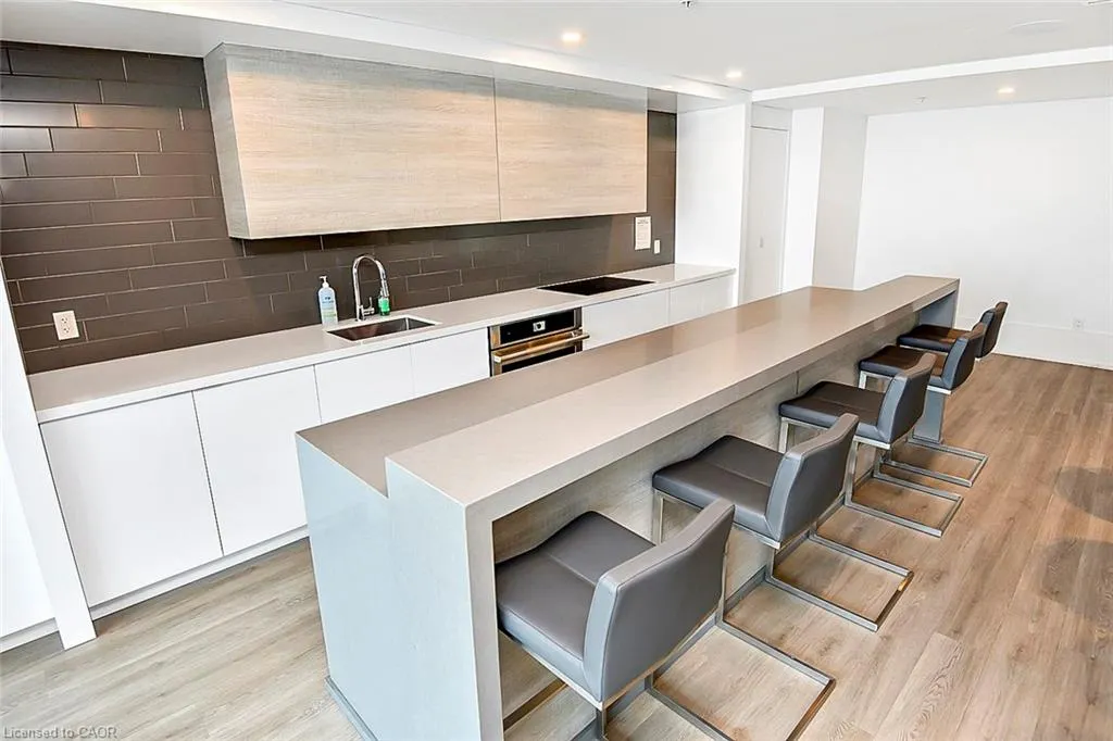 16 Concord Place, #120