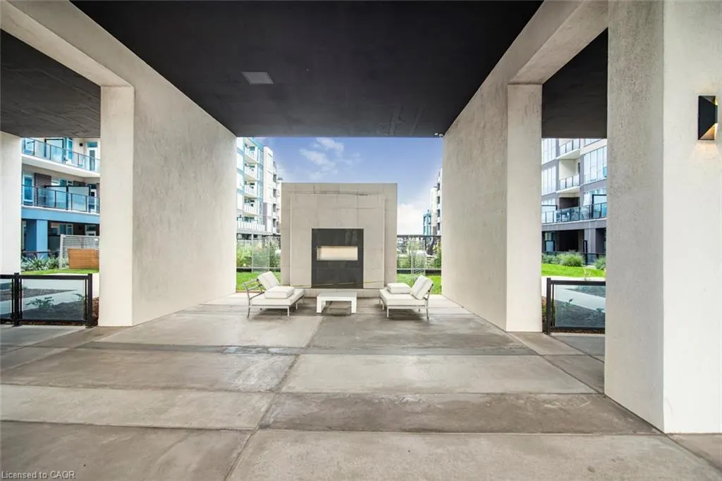 16 Concord Place, #120