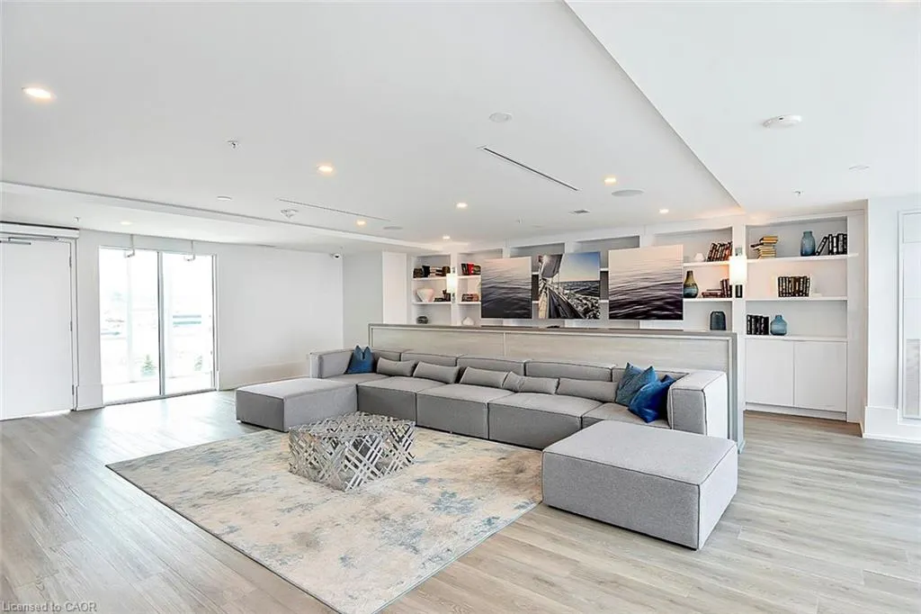 16 Concord Place, #120