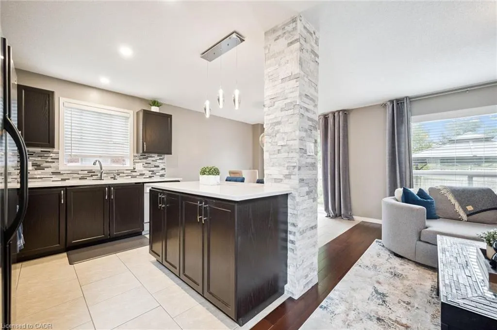 394 Sauve Crescent