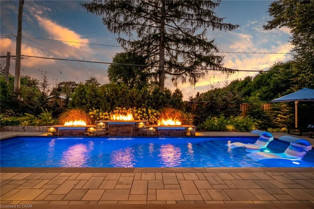 100 Seneca Drive
