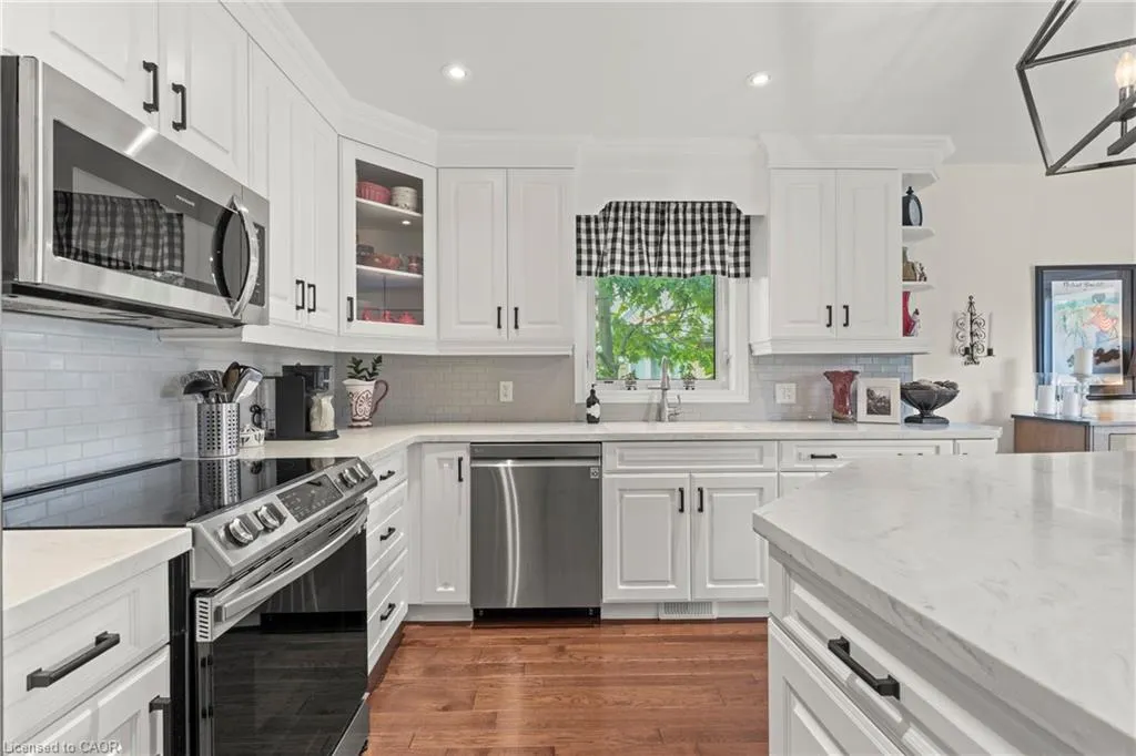 42 Rose Glen Crescent